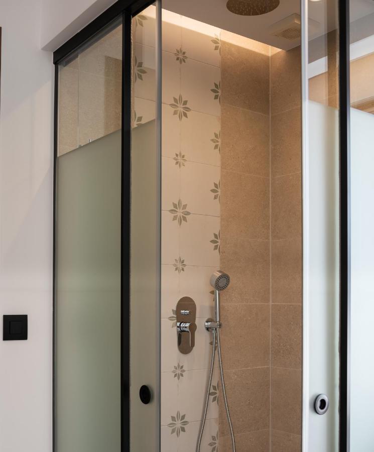 O-Cyanea Villa With Heated Pool Kournás 외부 사진