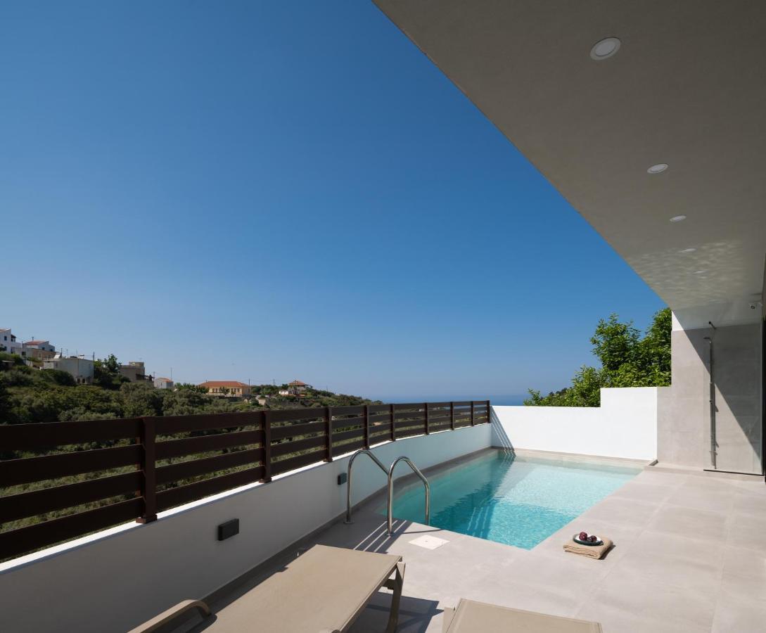 O-Cyanea Villa With Heated Pool Kournás 외부 사진